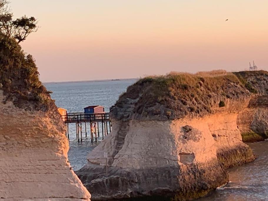 Beach Apartment - Ocean Sunset Full View 吉伦特河畔梅谢尔 外观 照片