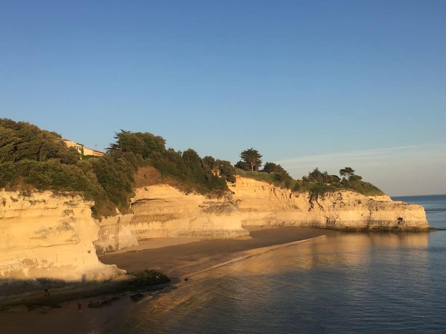 Beach Apartment - Ocean Sunset Full View 吉伦特河畔梅谢尔 外观 照片